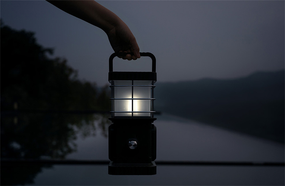 battery-camping-lantern